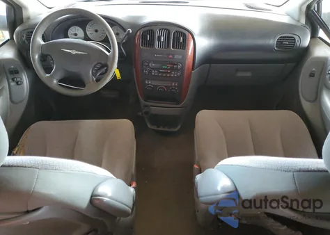 2006 Chrysler Town & Country из США, поврежденный, VIN 1A4GP45R46B702807